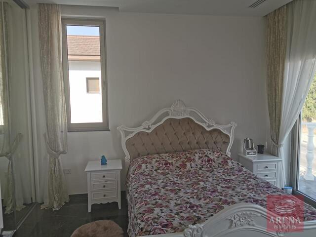 detachedHouse-69aab23e7184d-1.jpg