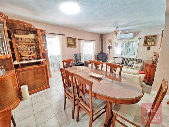 bungalow-19-4-BED-BUNGALOW-PARALIMNI-8979.jpg