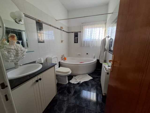 detachedHouse-1-HOUSE-KITI-10298-31.jpg