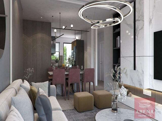 penthouse-6a390b6e02dee-24.jpg