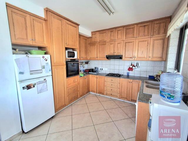 detachedHouse-20-7-BED-VILLA-KALAVASSOS-9083.jpg