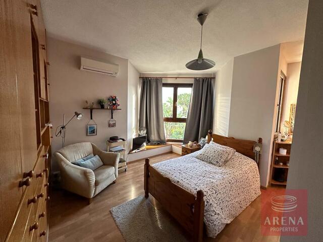 detachedHouse-24-4-BED-VILLA-IN-LARNACA-8978.jpg
