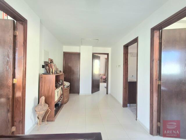 detachedHouse-22-5-BED-VILLA-KRASAS-9152.jpg