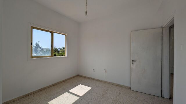 land-1-4-APTS-IN-PARALIMNI-9764-16.jpeg