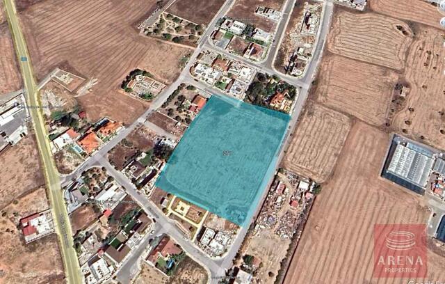 land-1-LAND-IN-DROMOLAXIA-6798.jpg
