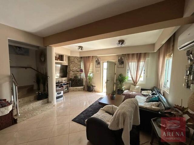 3-Bed House for Sale in Frenaros – €249,000 – photo 4