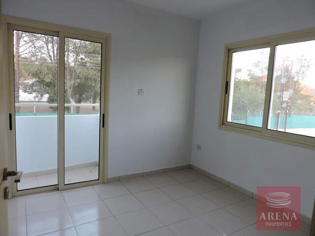 A charming 2-bedroom apartment in Mosfiloti – photo 7