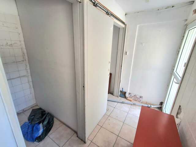 Shop for sale in port area – photo 8