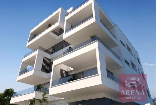 realEstateForBusiness-2-apts-for-sale-in-faneromeni-9004.jpg