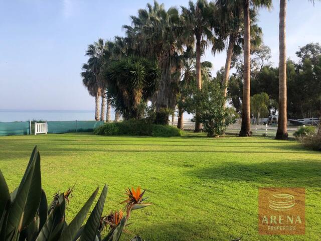 Villa in Pervolia for Rent – photo 9