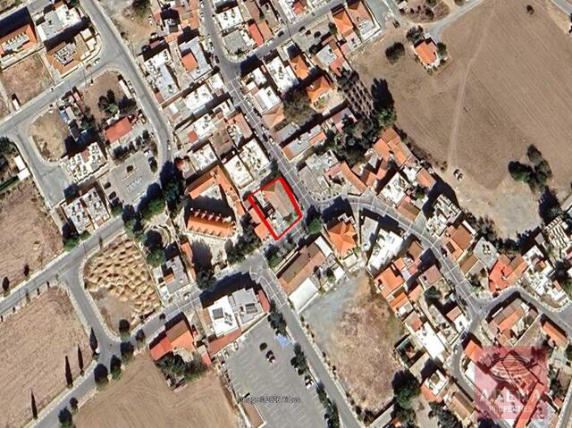 Prime Plot in Pervolia for sale – photo 3