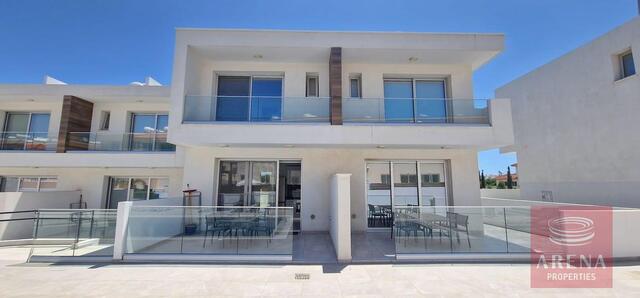 detachedHouse-69fb7754c706b-1.jpg