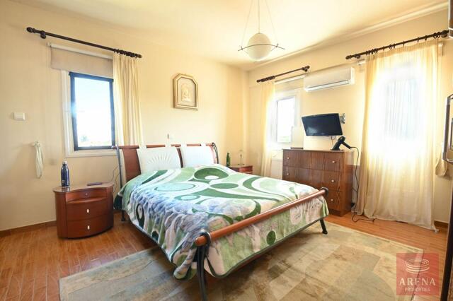 detachedHouse-3-BED-VILLA-IN-PARALIMNI-6883-27.jpeg