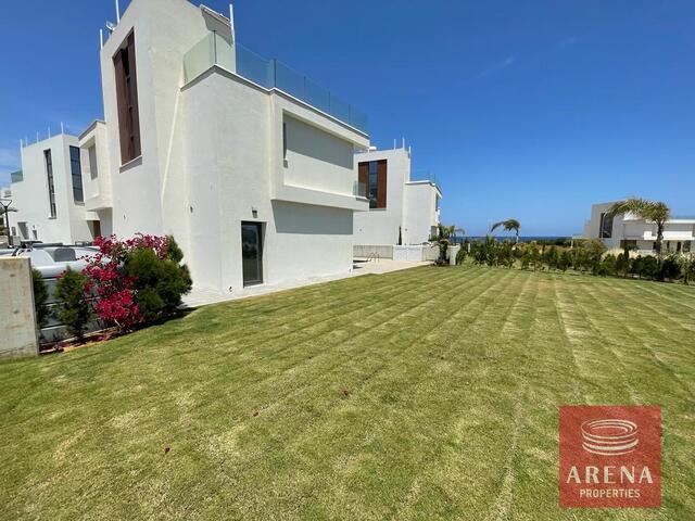 detachedHouse-3-villa-in-ayia-triada-5628-2.jpg