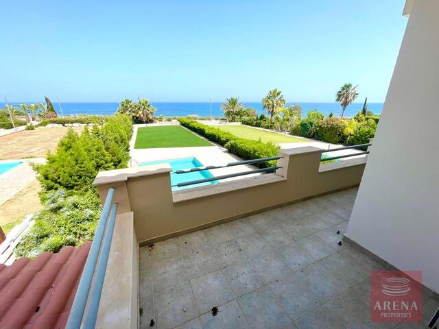 detachedHouse-24-5-BED-VILLA-IN-PERVOLIA-8296.jpg
