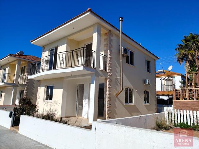 detachedHouse-6967e0b6a394b.jpg