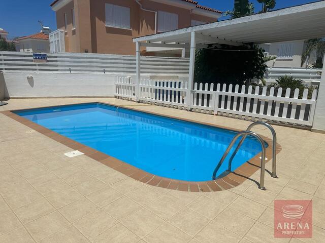 detachedHouse-11-3-BED-VILLA-IN-AYIA-TRIADA-8083.jpg