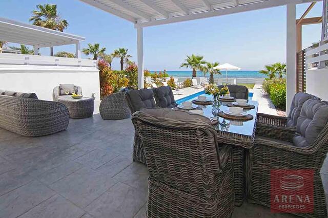 3 Bed Seafront Villa in Ayia Thekla – photo 3