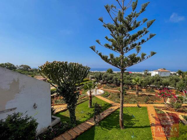 Luxury 6 Bed-Villa For Sale In Ayia Napa – photo 3