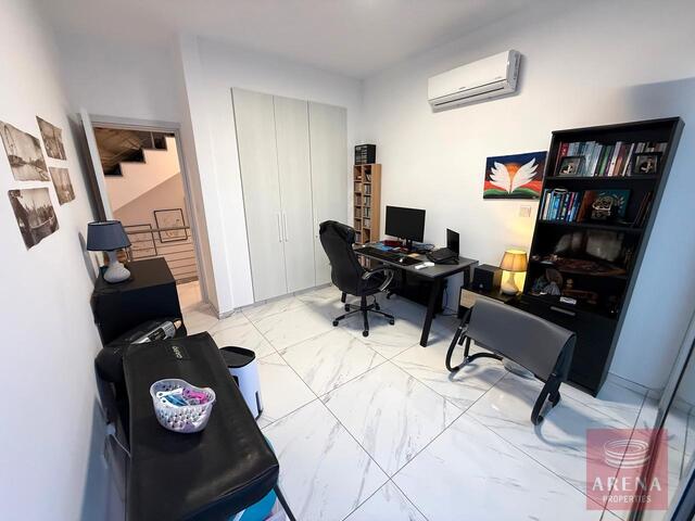 detachedHouse-69ca52dd7ebdf.jpg