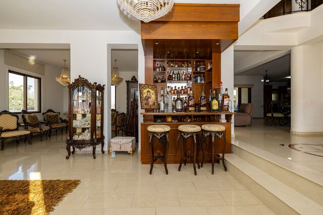 detachedHouse-20-5-bed-villa-kiti-10152.jpg