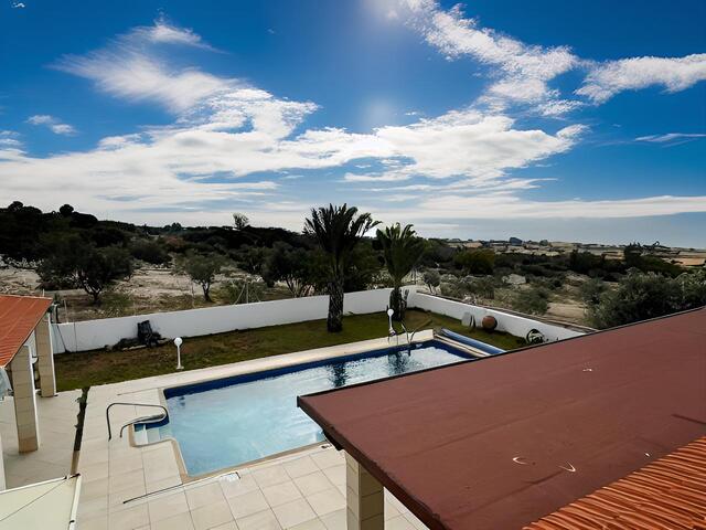 detachedHouse-1-4-BED-VILLA-FOR-SALE-IN-AGIA-THEKLA-9489-8.jpg