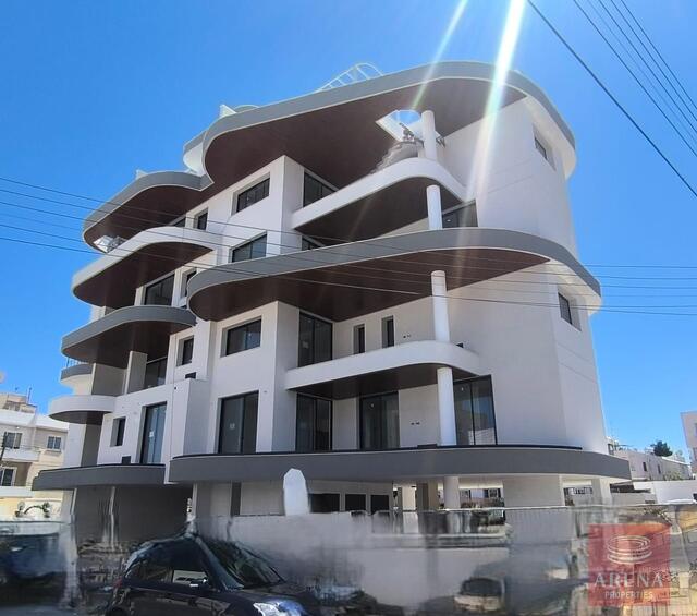 penthouse-6a3a808b1838c-1.jpg