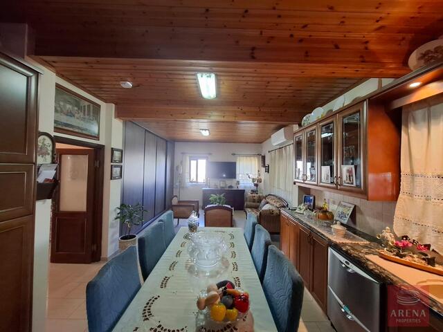 detachedHouse-1-5-BED-VILLA-ALETHRIKO-10364-12.jpg