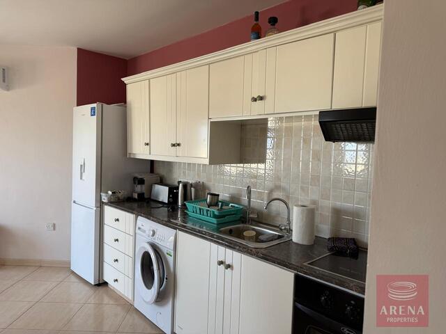 Apartment with Huge Veranda & Sea Views – photo 6