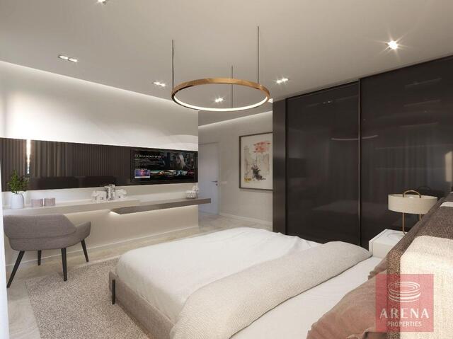 penthouse-6a54d3b2edbda-47.jpg