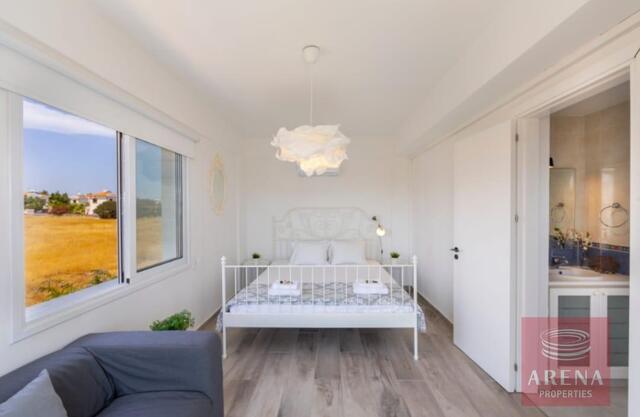 detachedHouse-15-4-BED-VILLA-AYIA-THEKLA-5190.jpg