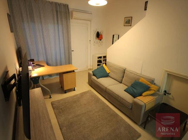detachedHouse-69ba8f622a1b0-2.jpg