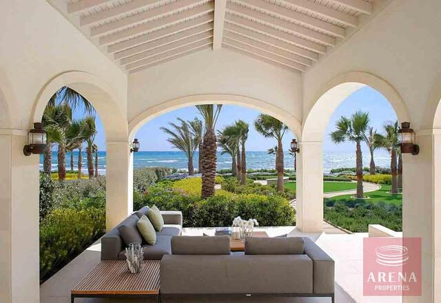 6 Bed Villa in Pervolia – photo 6