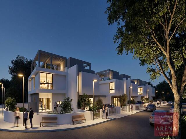detachedHouse-6a631c321462f-1.jpg