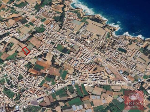 land-69ef450ce16be.jpg