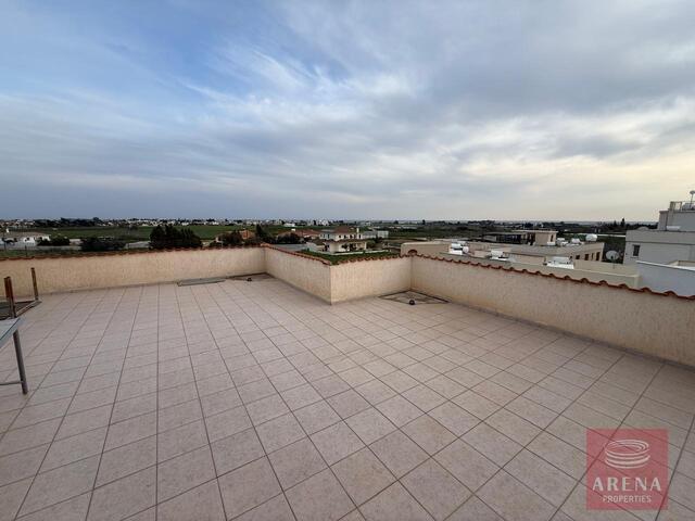 2 Bedrooms Apartment in Kiti – photo 21