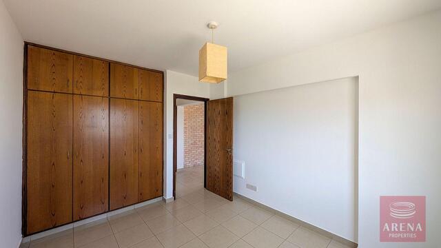 apartment-69fb328070421.jpg