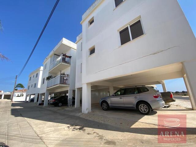 Spacious 3-Bedroom Apartment for sale in Sotira – photo 2