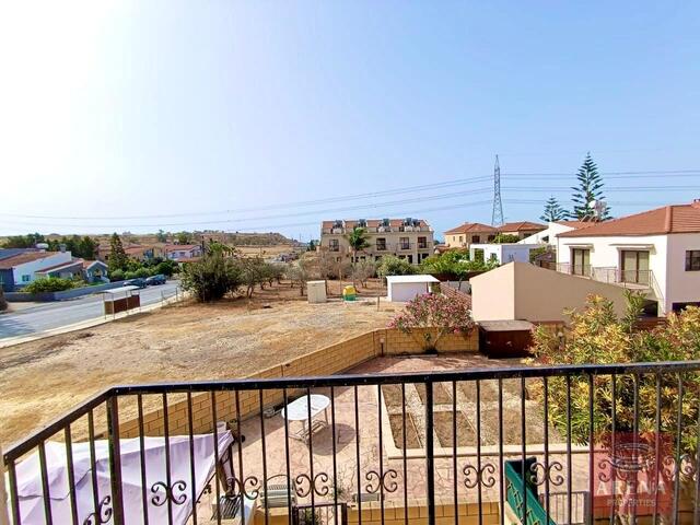 detachedHouse-21-3-BED-TH-FOR-SALE-IN-PYLA-8012-3.jpg