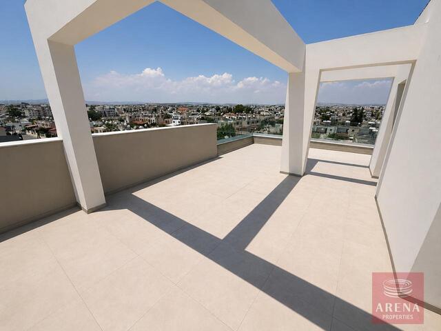 2 Bedrooms Penthouse in Sotiros – photo 1