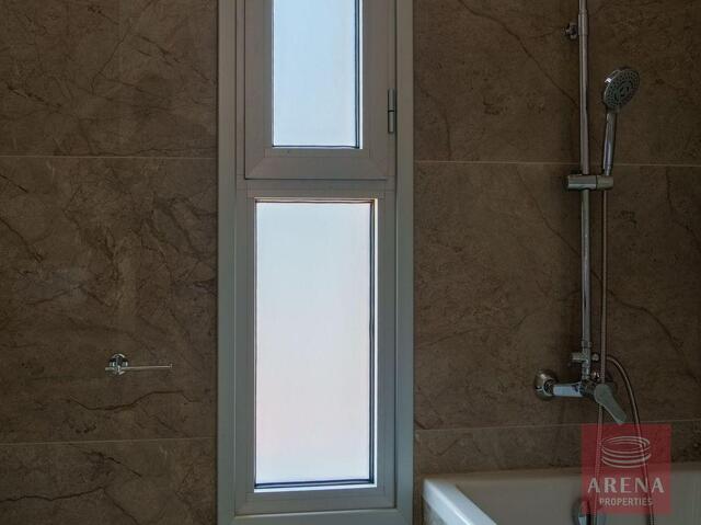 2 Bed Penthouse in New Marina Area – photo 25