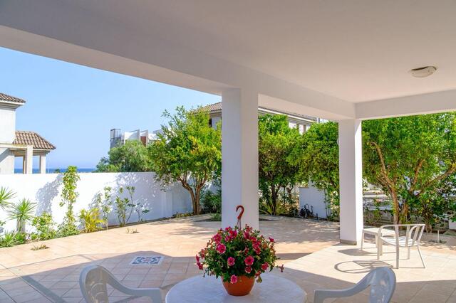 detachedHouse-1-VILLA-IN-DEKELIA-9772-19-1.jpg