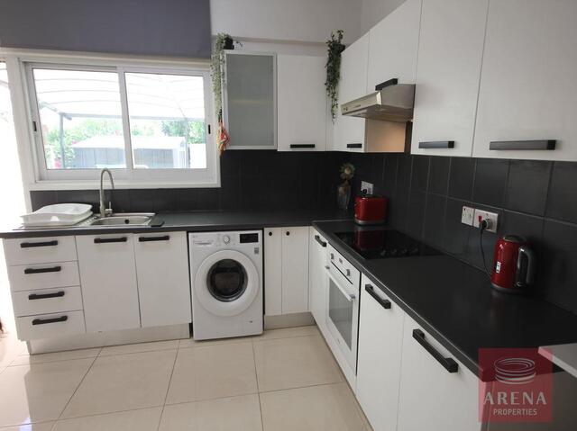 detachedHouse-69ba8f624ac4f-2.jpg