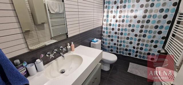 bungalow-69c1537a499da.jpg