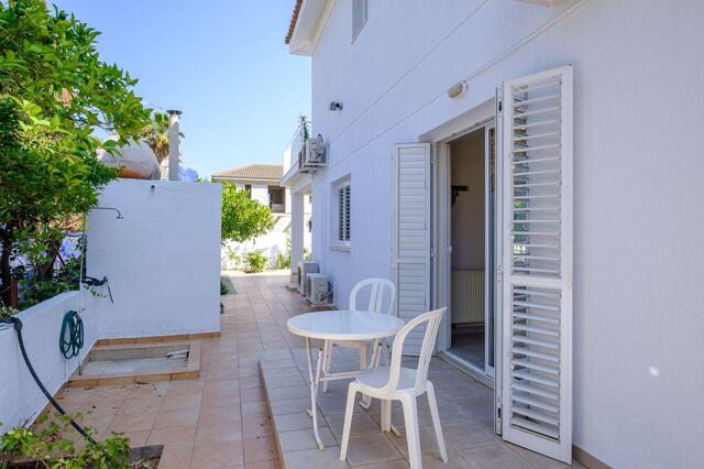 detachedHouse-1-VILLA-IN-DEKELIA-9772-14-1.jpg