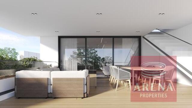 penthouse-698d91b1c3ae2-1.jpg