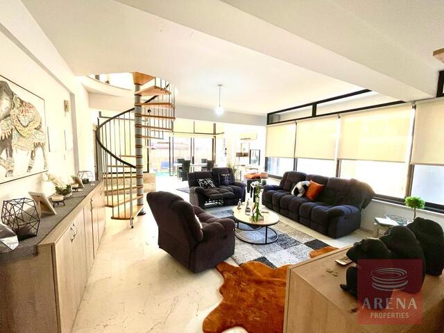 3 Bed Semi-Det Villa in Dekelia – photo 13