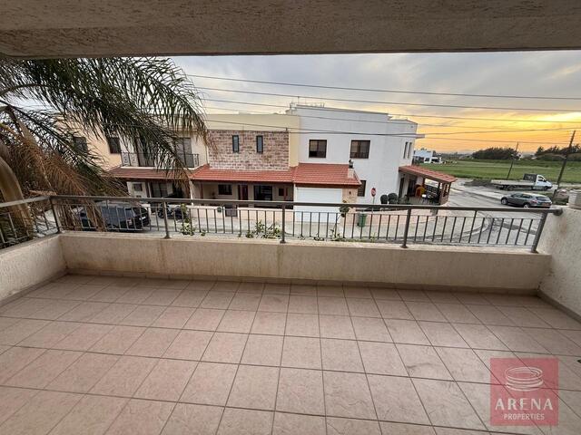 2 Bedrooms Apartment in Kiti – photo 27
