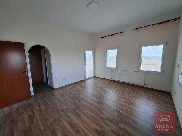 detachedHouse-69f896ee291e7.jpg
