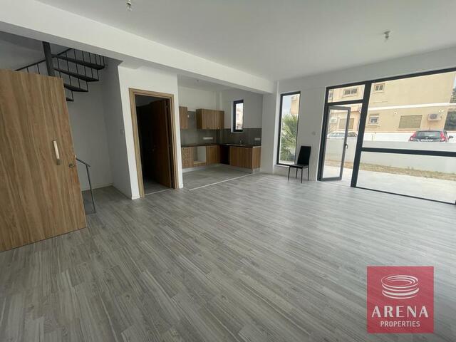 detachedHouse-2-3-bed-townhouse-in-dekelia-7031-2.jpg
